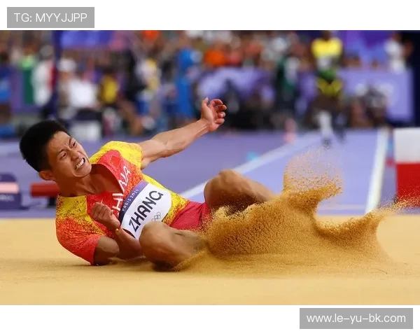 跳远选手赛季表现回顾：突破极限，冲击新高！