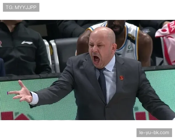 梅赫伦强势崛起，稳步提升助力球队重返争冠行列