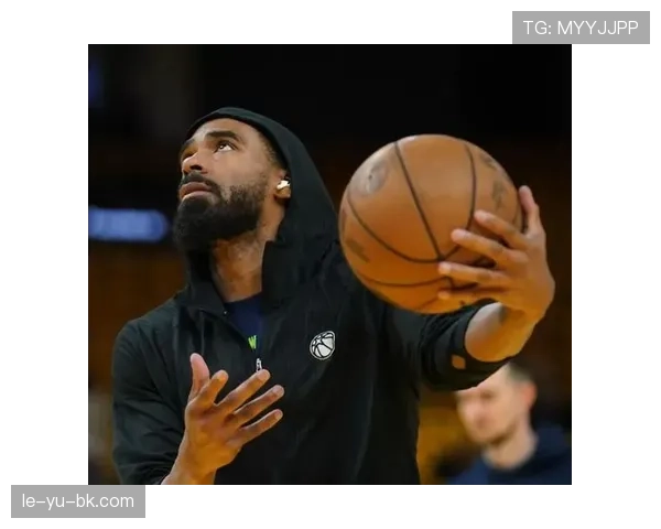 康利无球跑动制造错位，提升爵士外线效率